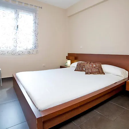 Gabriel 01 By Interhome *